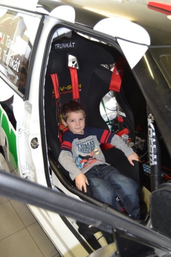 Akce dětí / Cararena - Roman Kresta 15. 11. 2012